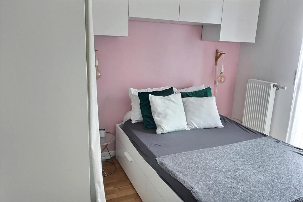Appartamento Le Toit Du Montvalerien Suresnes Esterno foto